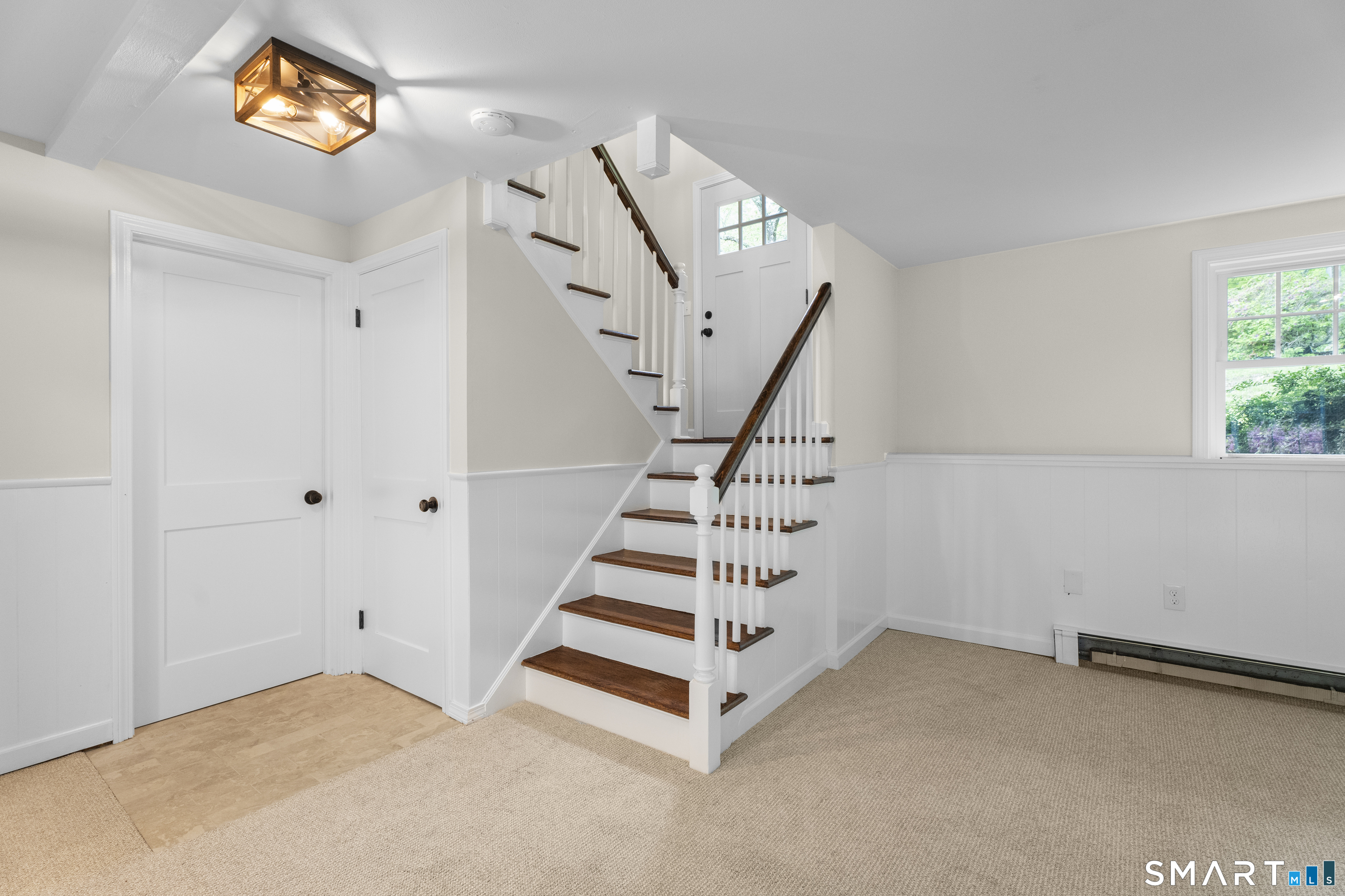 831 Nut Plains Road Guilford CT 06437