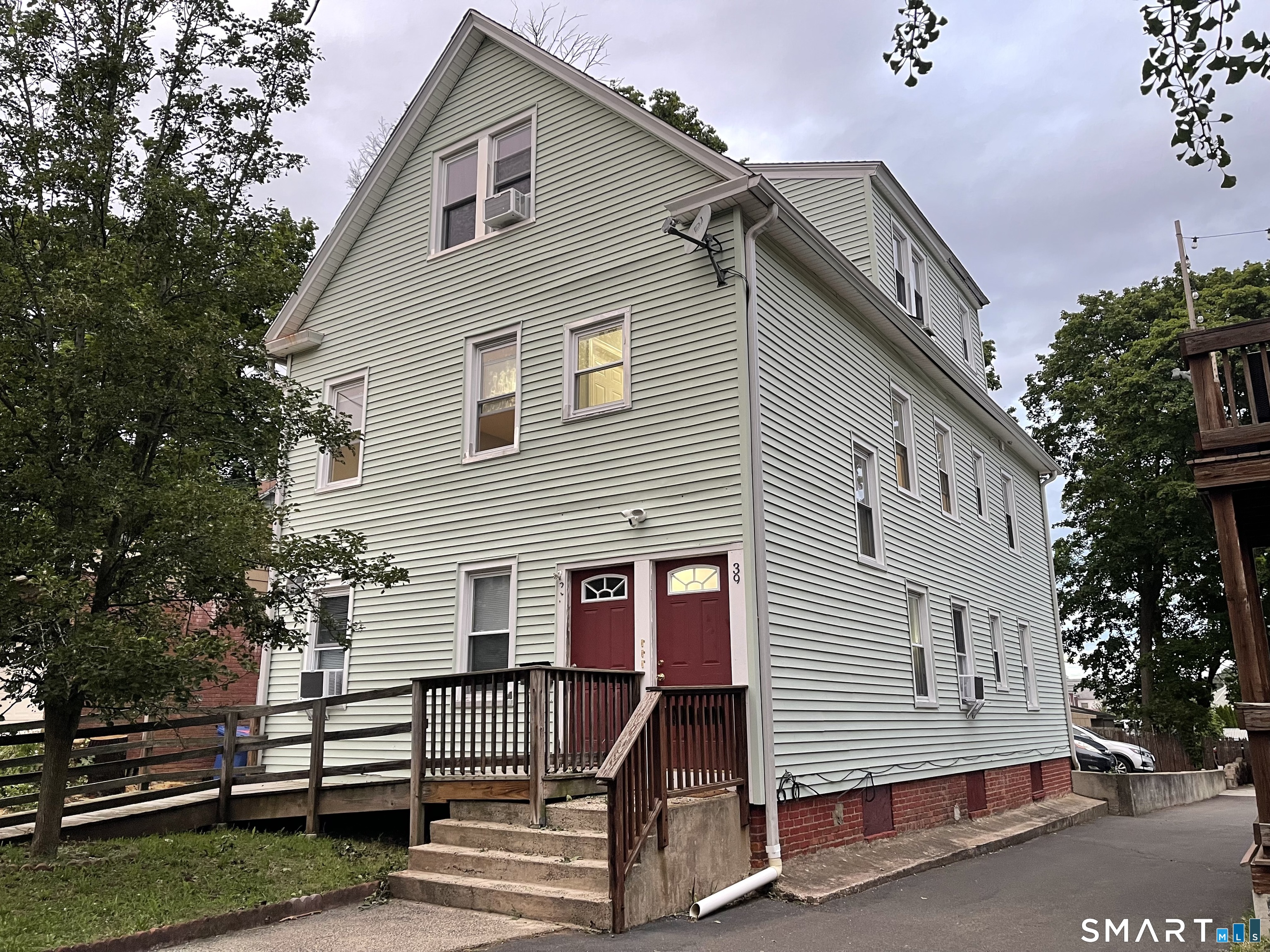 39 Lander Street New Haven CT 06511