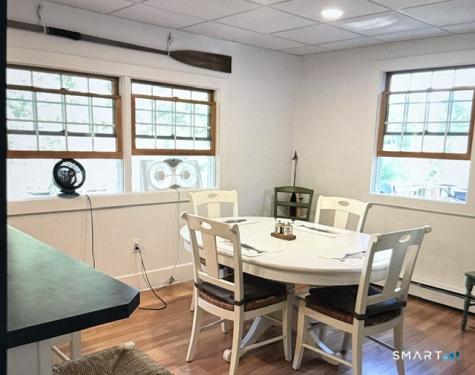 33 Maple Street Stonington CT 06378