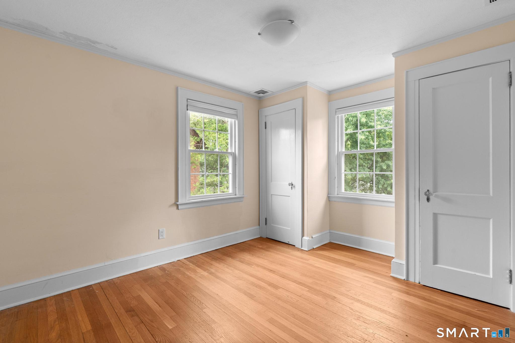 12 Middlefield Drive West Hartford CT 06107
