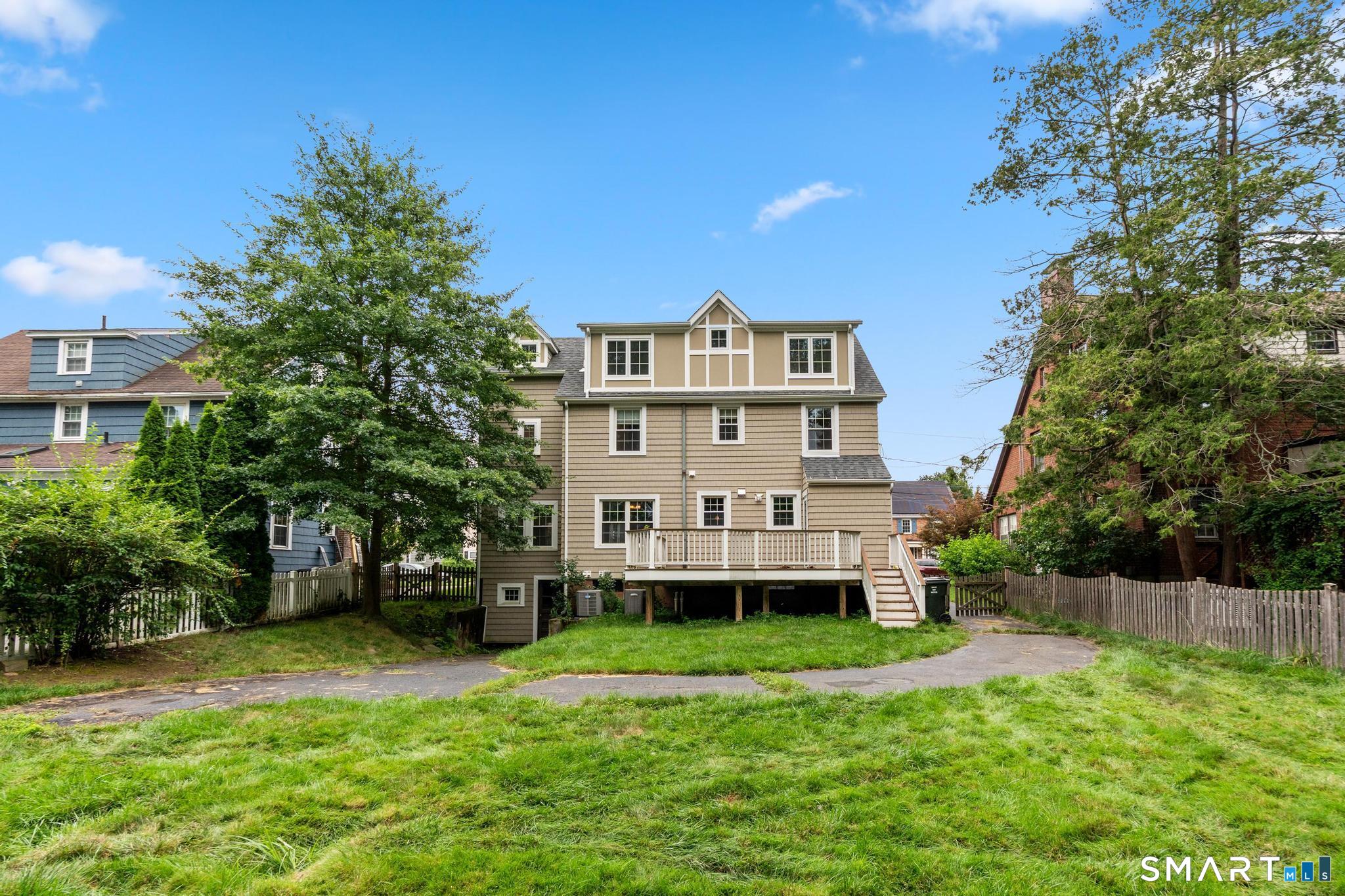 12 Middlefield Drive West Hartford CT 06107