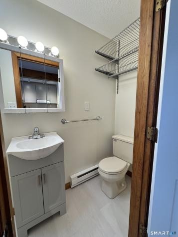 49 Ledyard Avenue Groton CT 06340