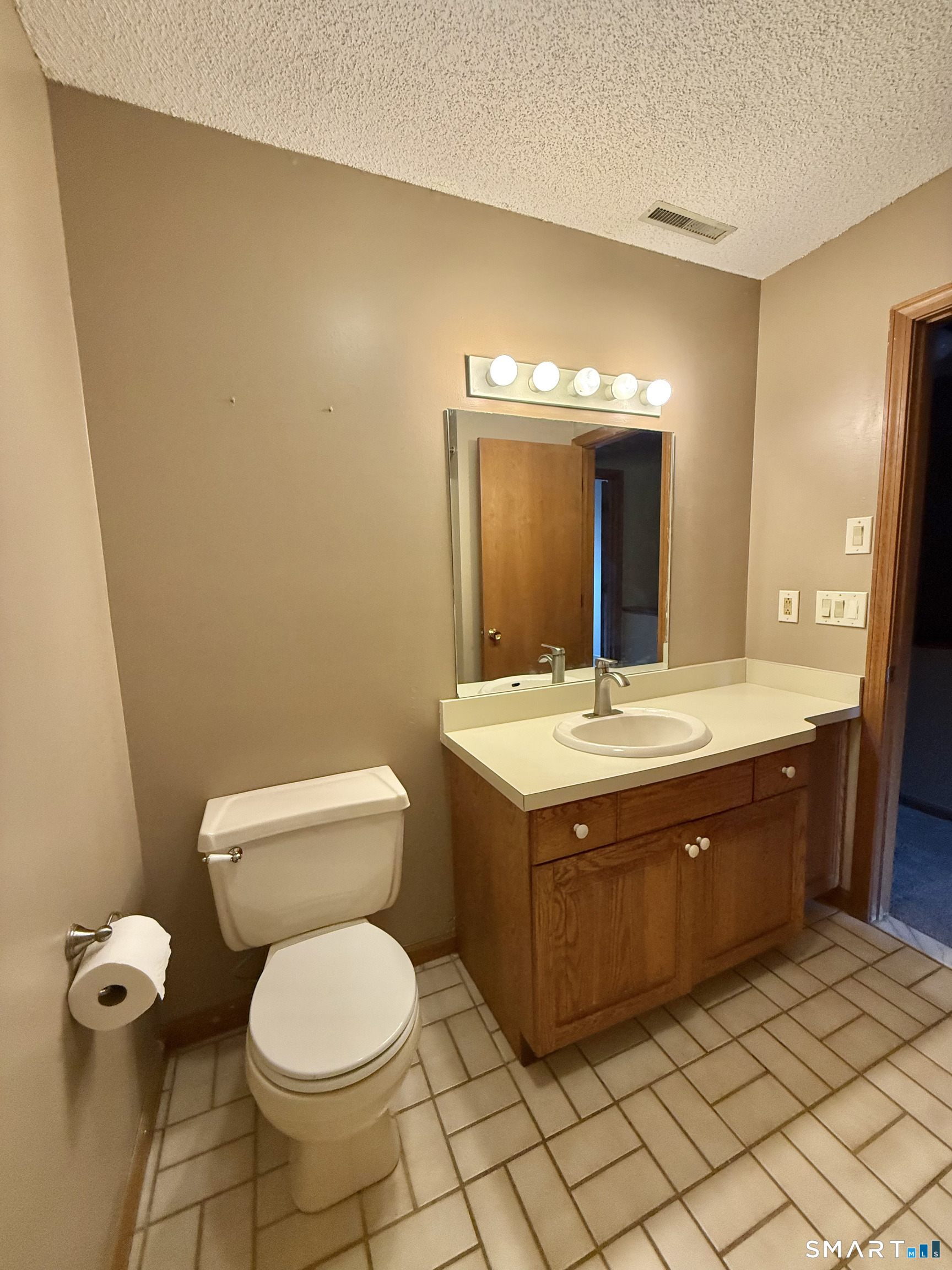 410 Emmett Street Bristol CT 06010