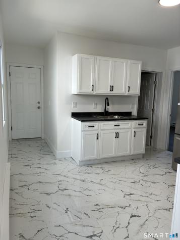 16 Vermont 1st Floor Street Waterbury CT 06704