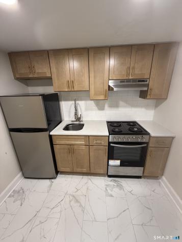 18-Unit D Cherry Street Milford CT 06460
