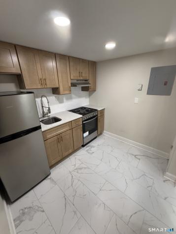 18-Unit D Cherry Street Milford CT 06460