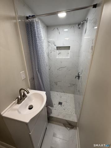 18-Unit D Cherry Street Milford CT 06460