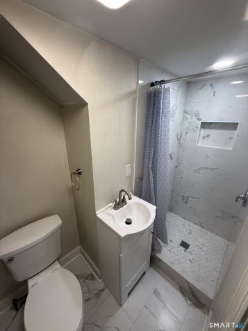18-Unit D Cherry Street Milford CT 06460