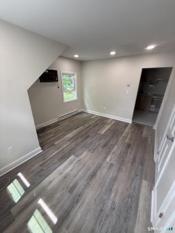 18-Unit D Cherry Street Milford CT 06460