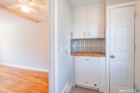 1160-1164 Whitney Avenue Hamden CT 06517