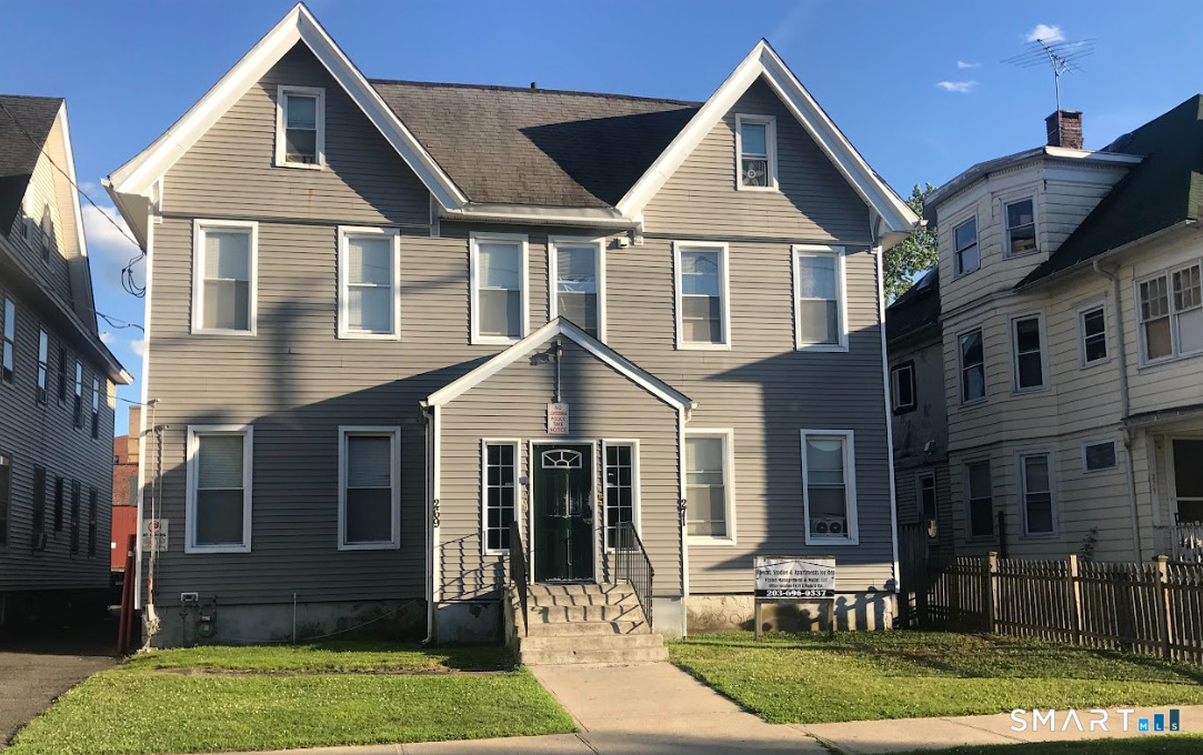 269 Laurel Avenue Bridgeport CT 06605