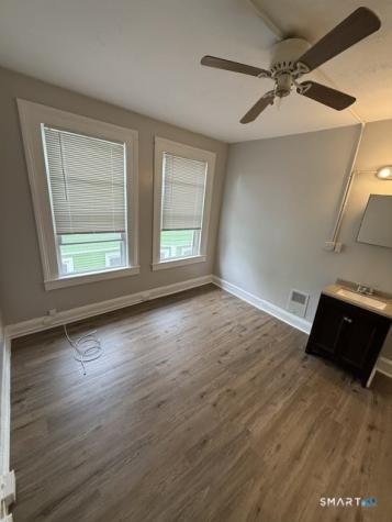 269 Laurel Avenue Bridgeport CT 06605