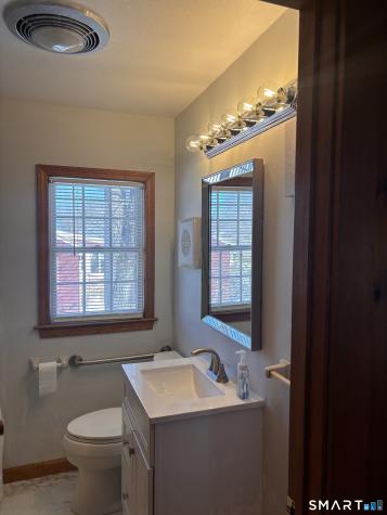 34 Brightwater Road East Lyme CT 06357
