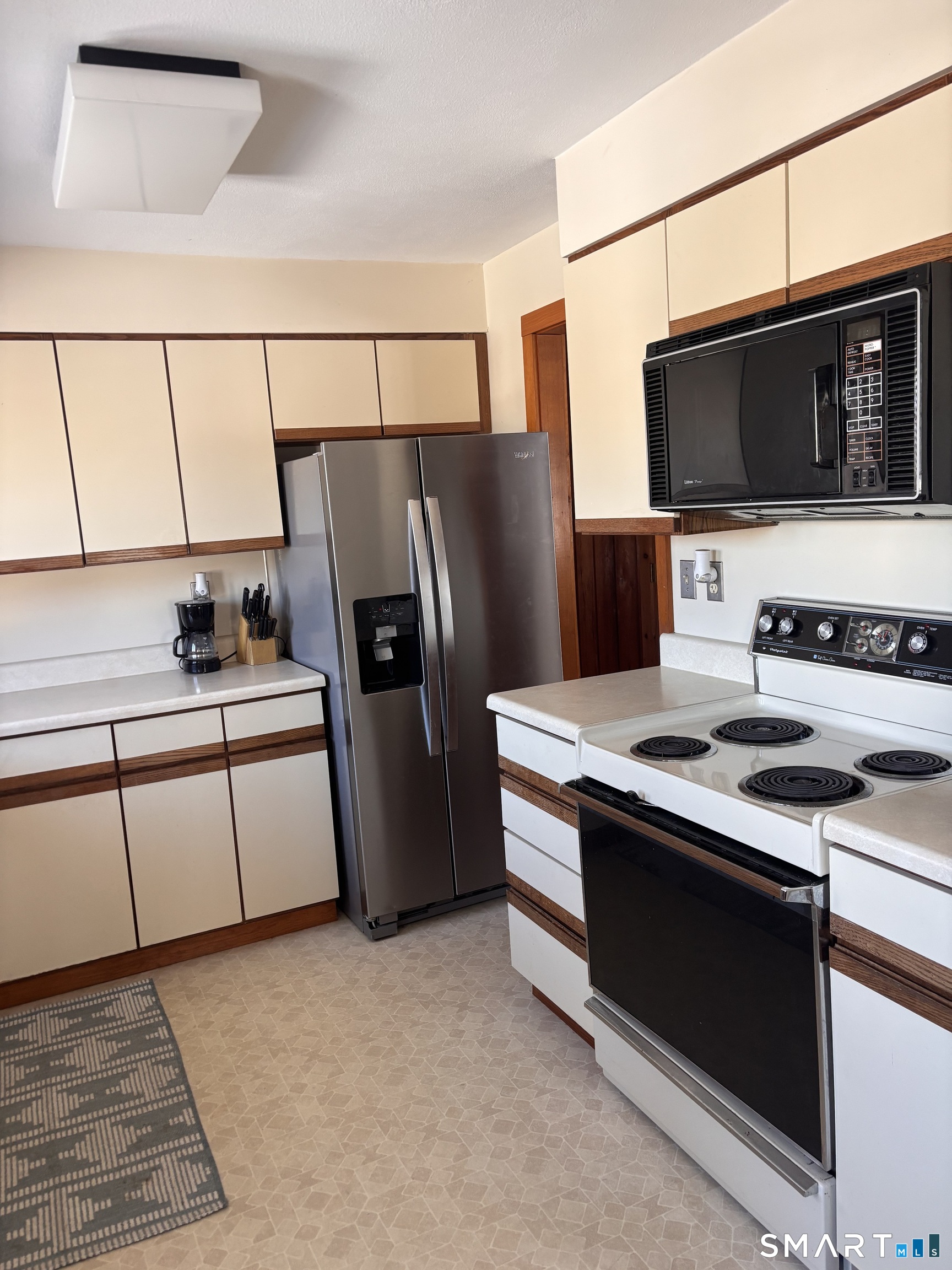 34 Brightwater Road East Lyme CT 06357