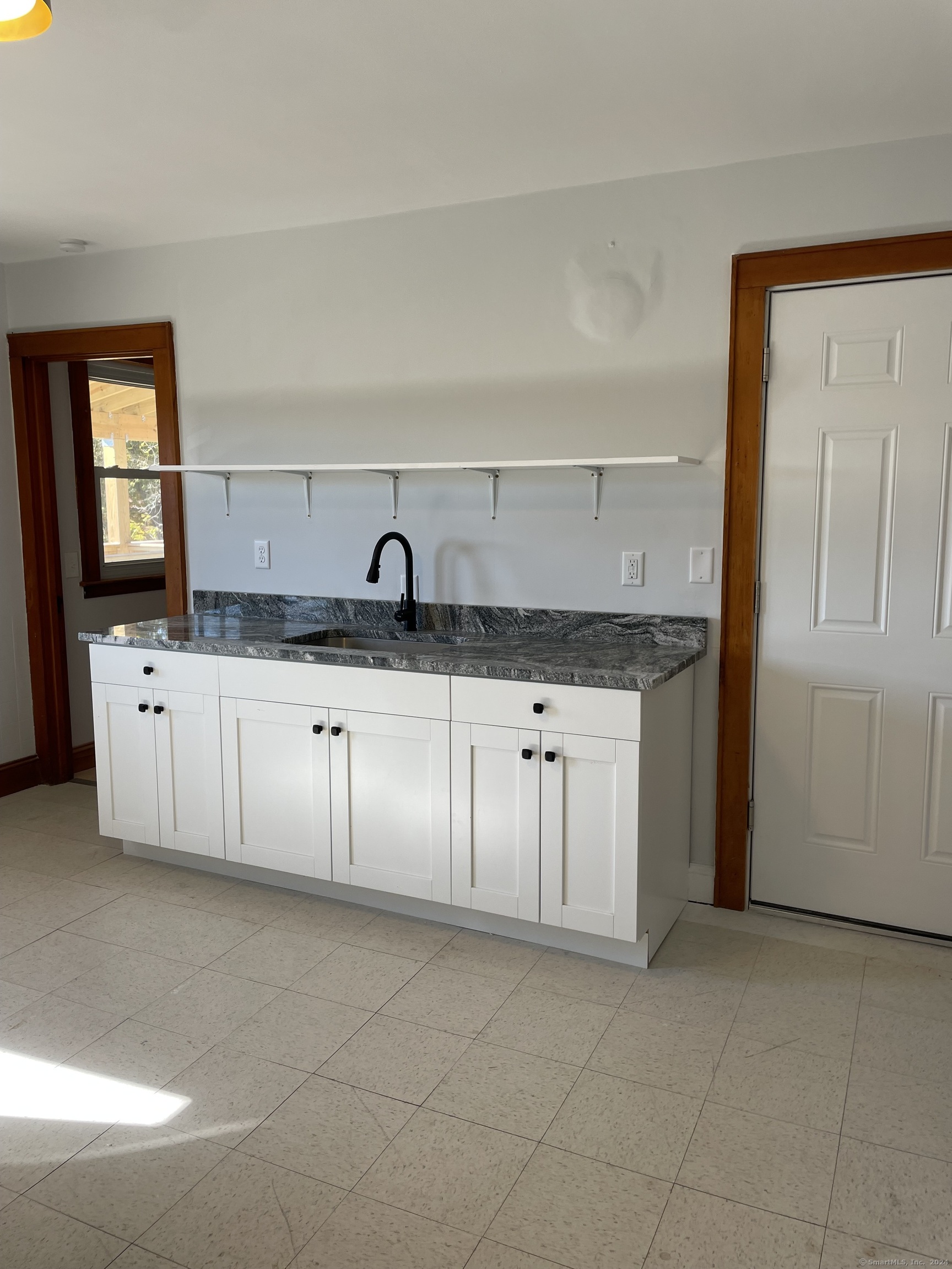 3378 East Main Street Waterbury CT 06705