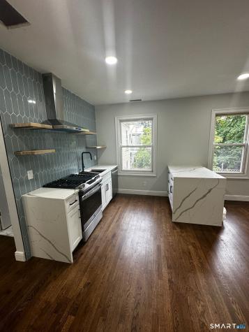 82 Howard Avenue New Haven CT 06519