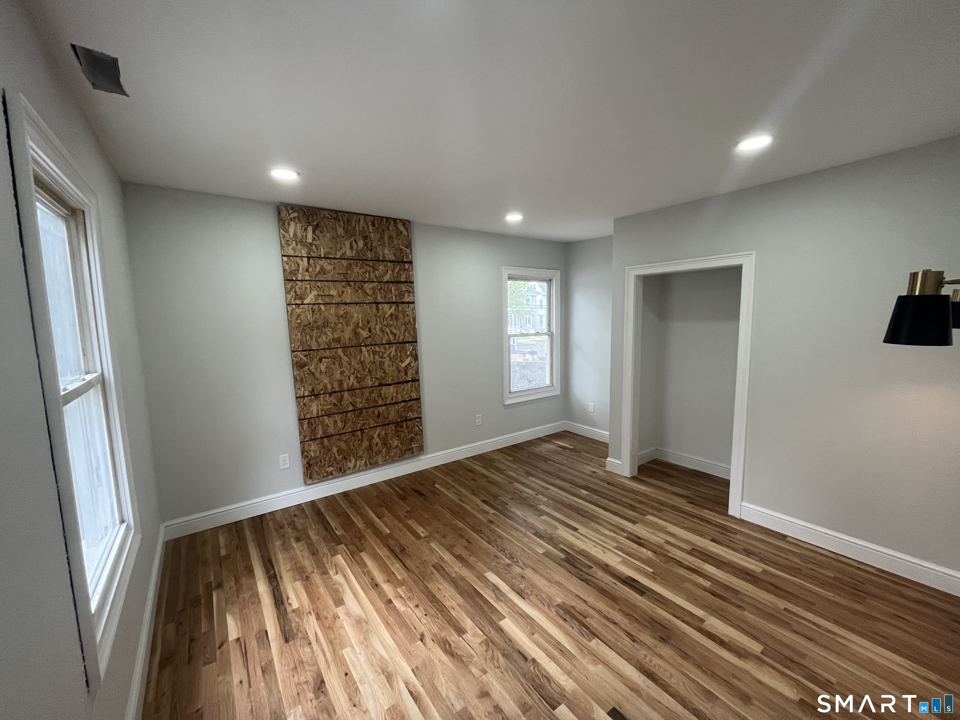 82 Howard Avenue New Haven CT 06519