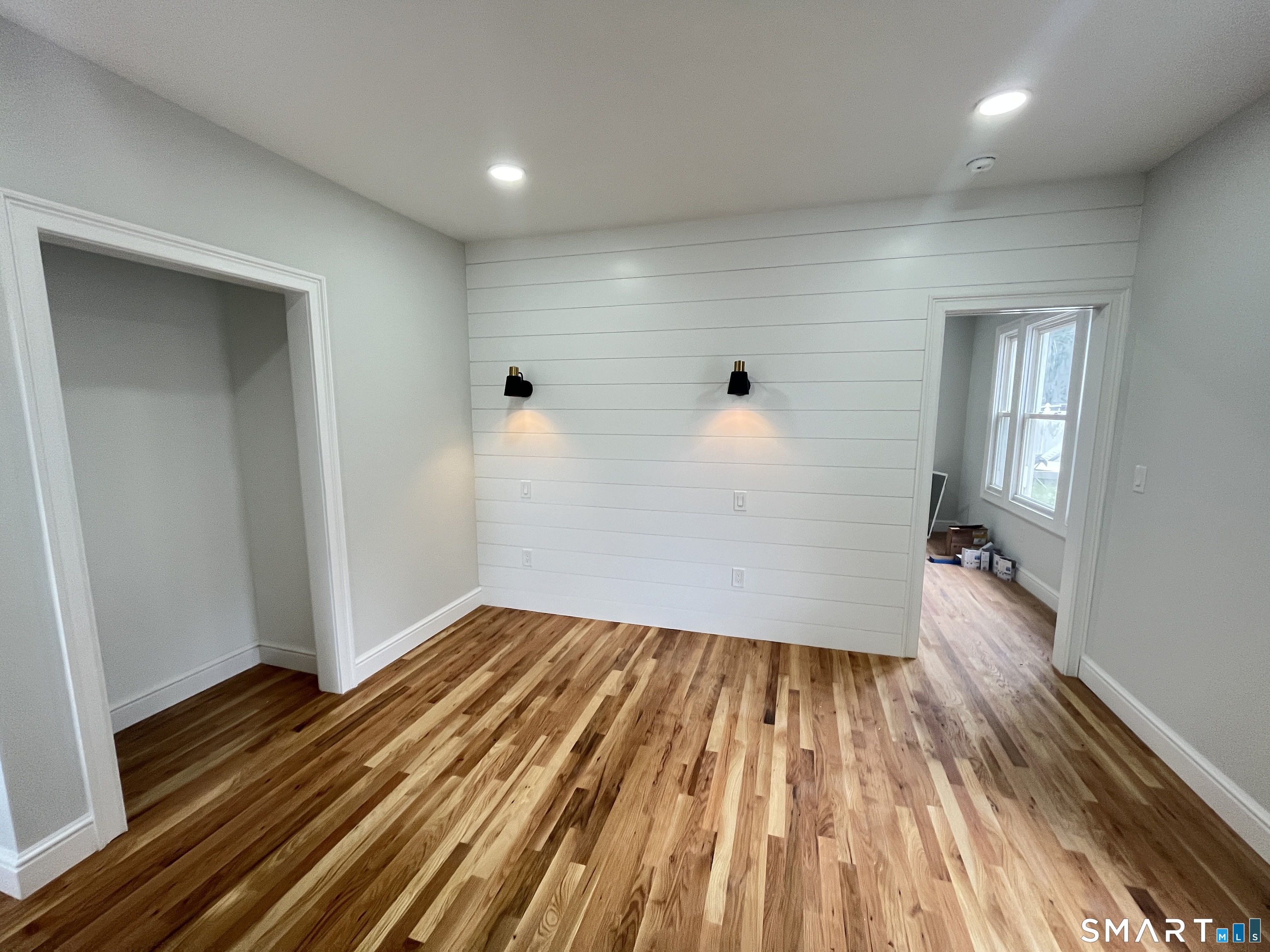 82 Howard Avenue New Haven CT 06519