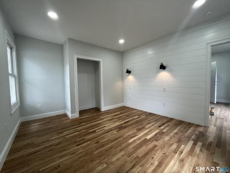 82 Howard Avenue New Haven CT 06519