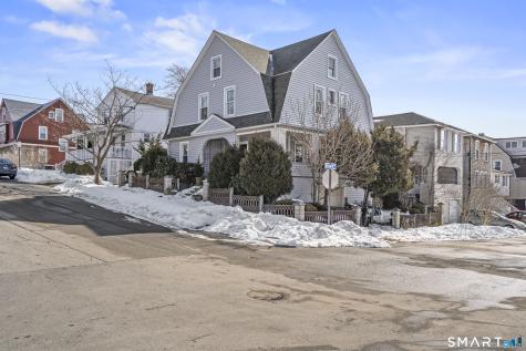 94 Neptune Avenue New London CT 06320