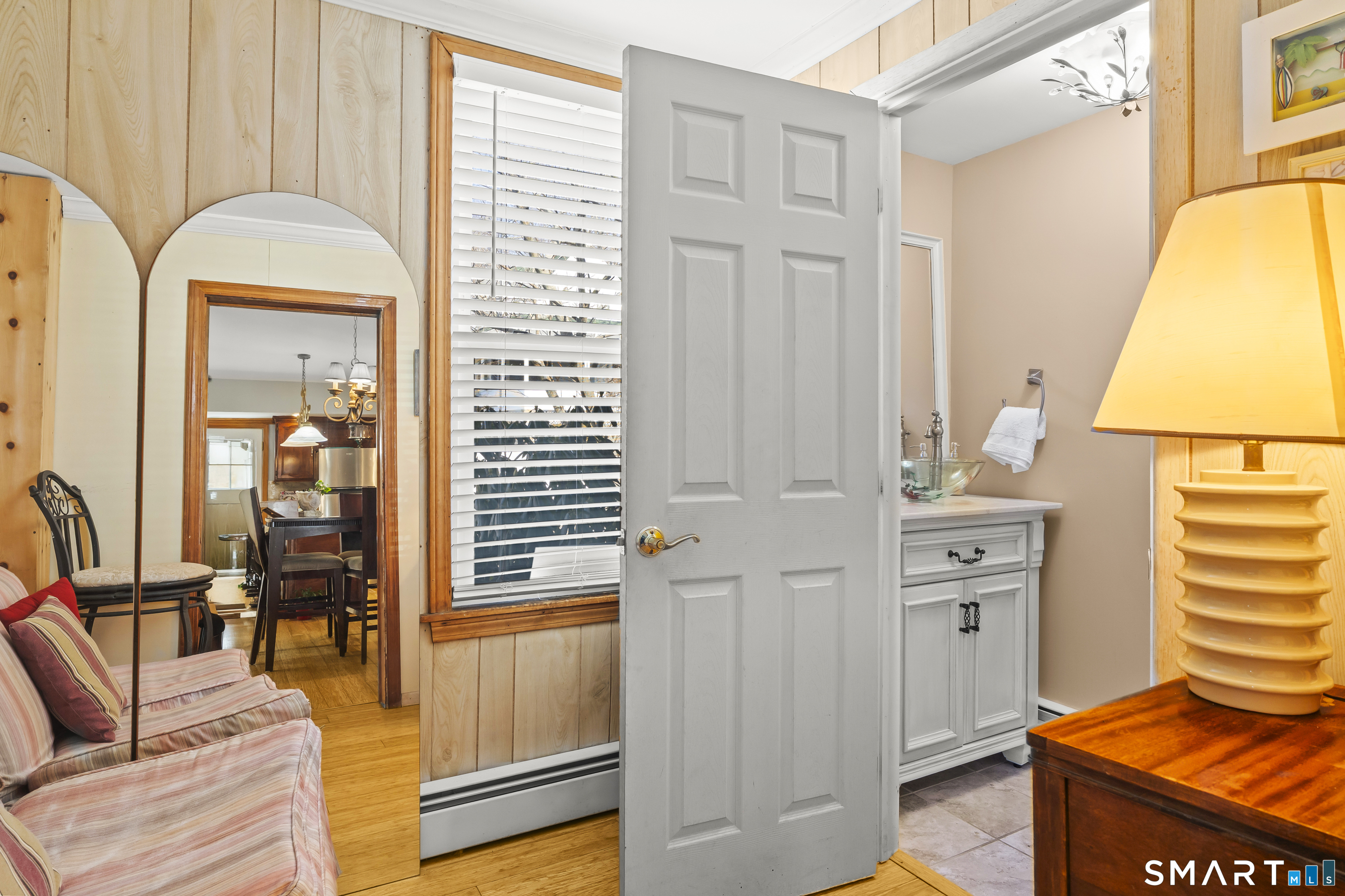 94 Neptune Avenue New London CT 06320