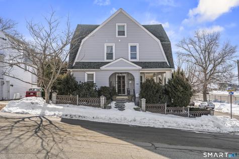 94 Neptune Avenue New London CT 06320