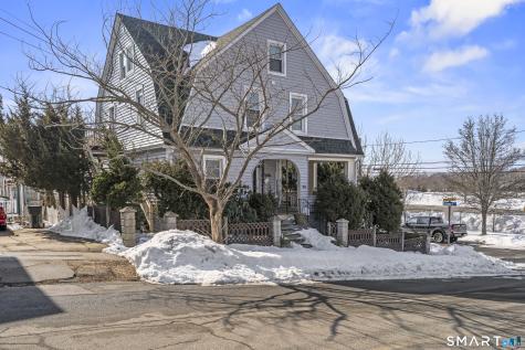 94 Neptune Avenue New London CT 06320