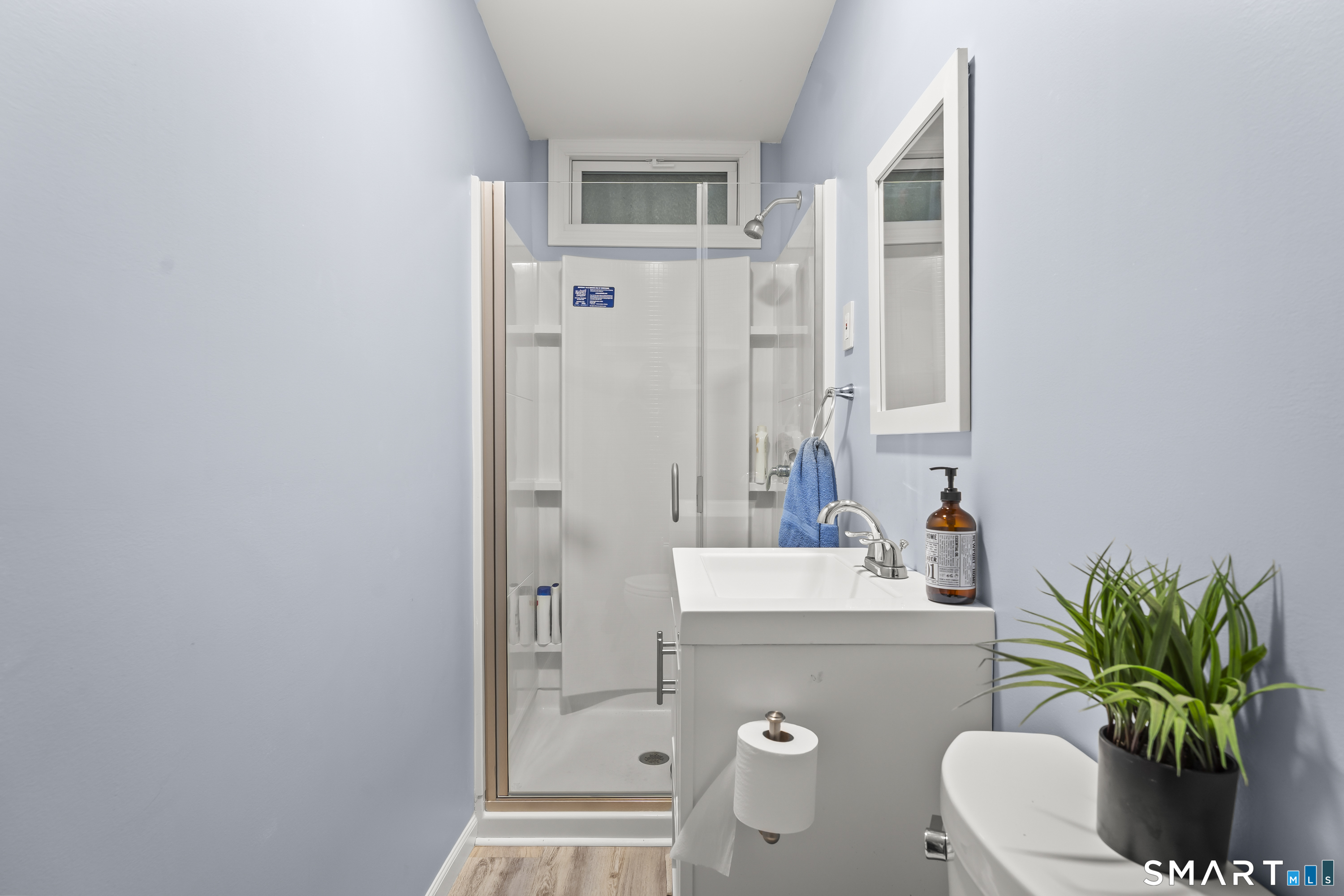 94 Neptune Avenue New London CT 06320