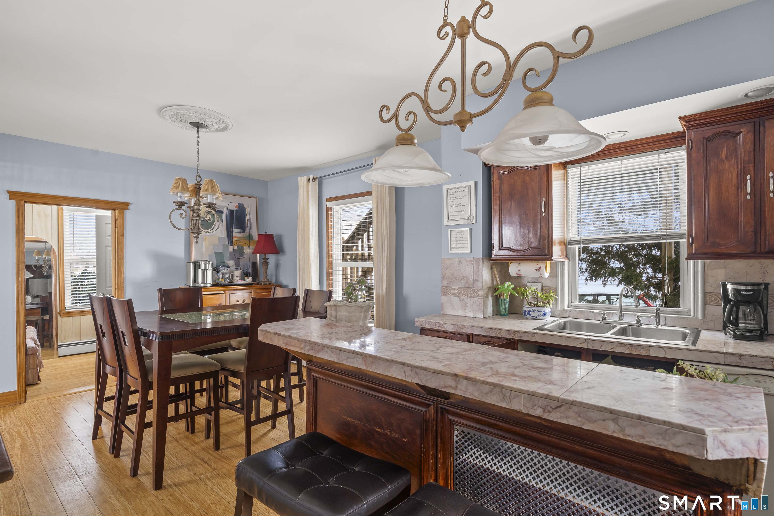 94 Neptune Avenue New London CT 06320