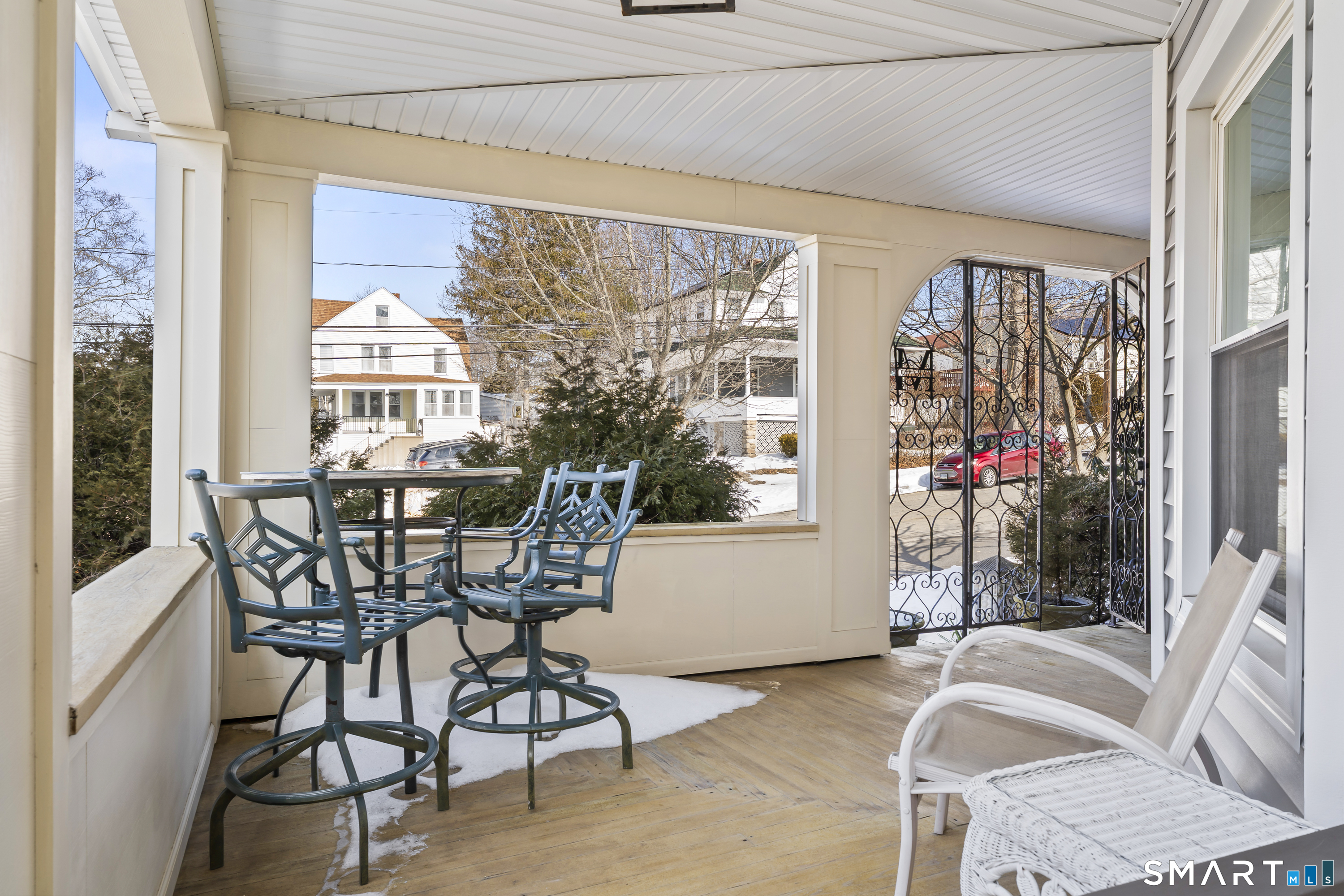 94 Neptune Avenue New London CT 06320