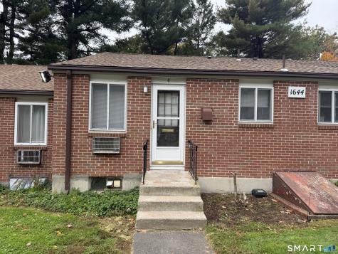 1644 Farmington Avenue Farmington CT 06085