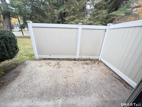 1644 Farmington Avenue Farmington CT 06085