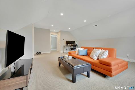 30 Maple North Avenue Westport CT 06880