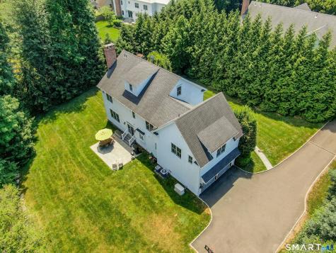 30 Maple North Avenue Westport CT 06880