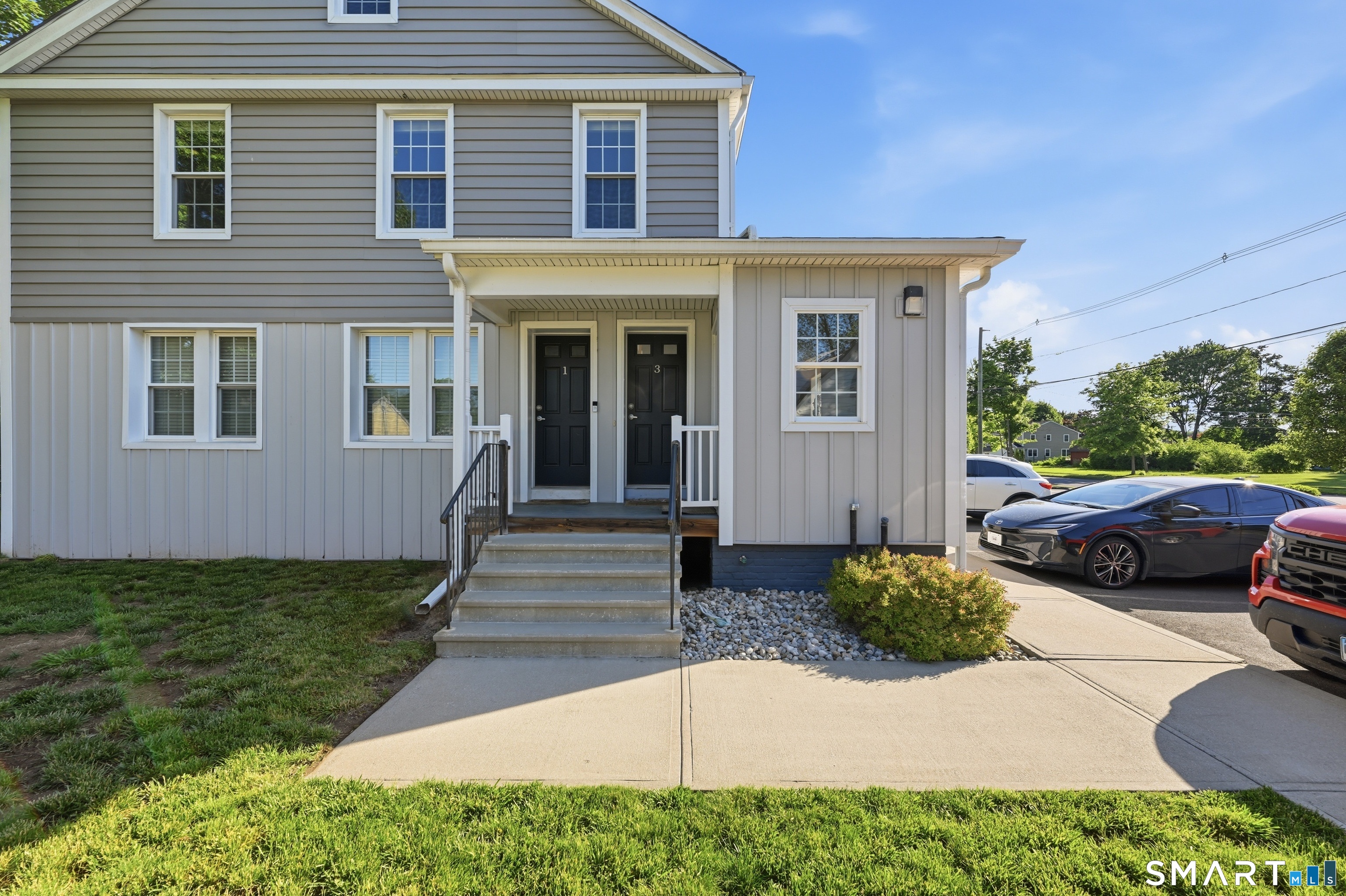 111 Laurel Court Plainville CT 06062