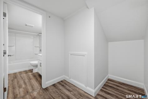 111 Laurel Court Plainville CT 06062