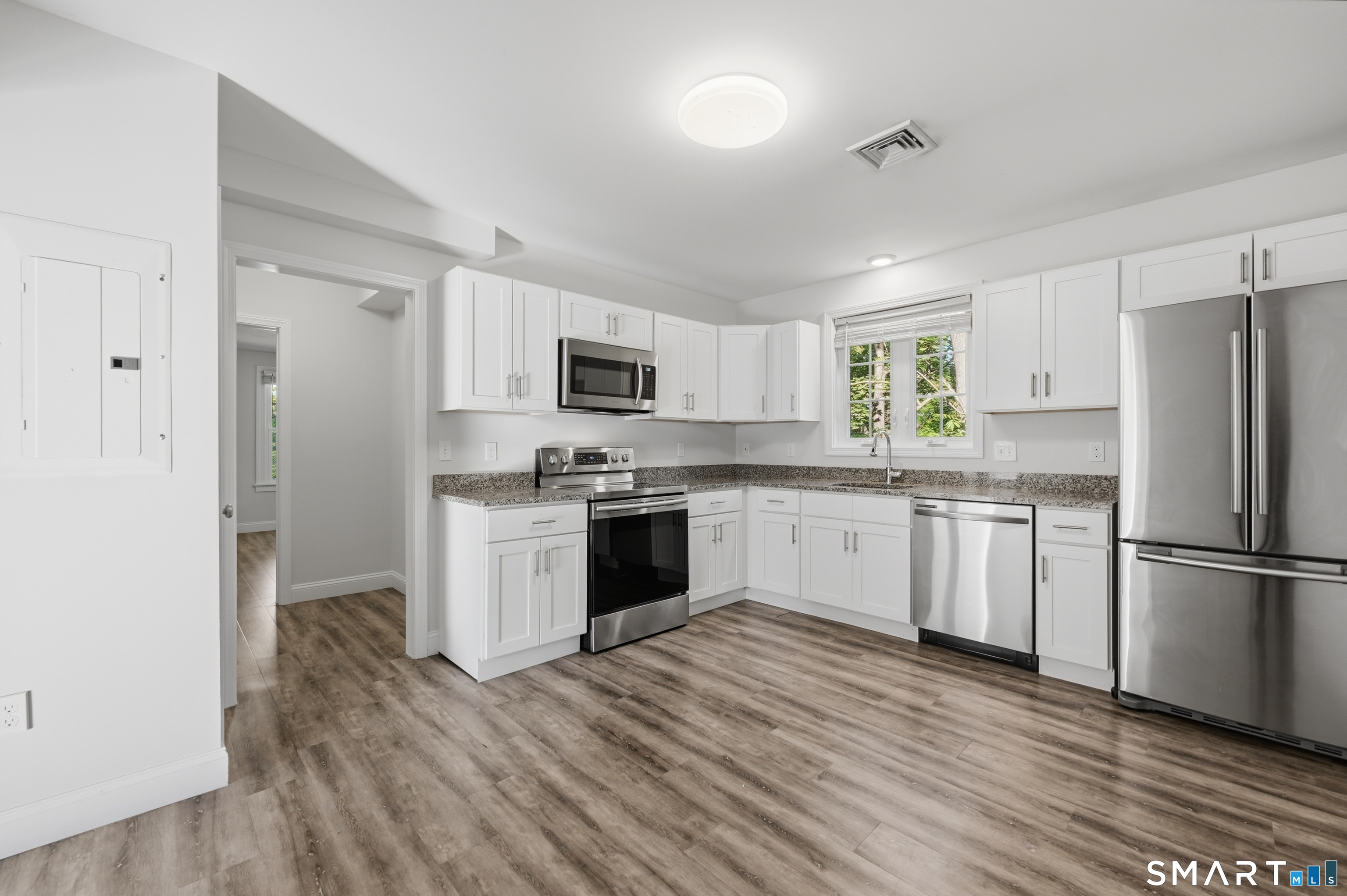 111 Laurel Court Plainville CT 06062