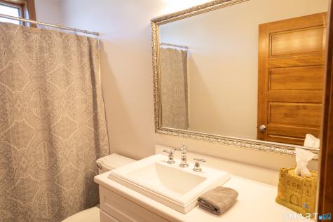 20 Purtill Avenue Old Lyme CT 06371