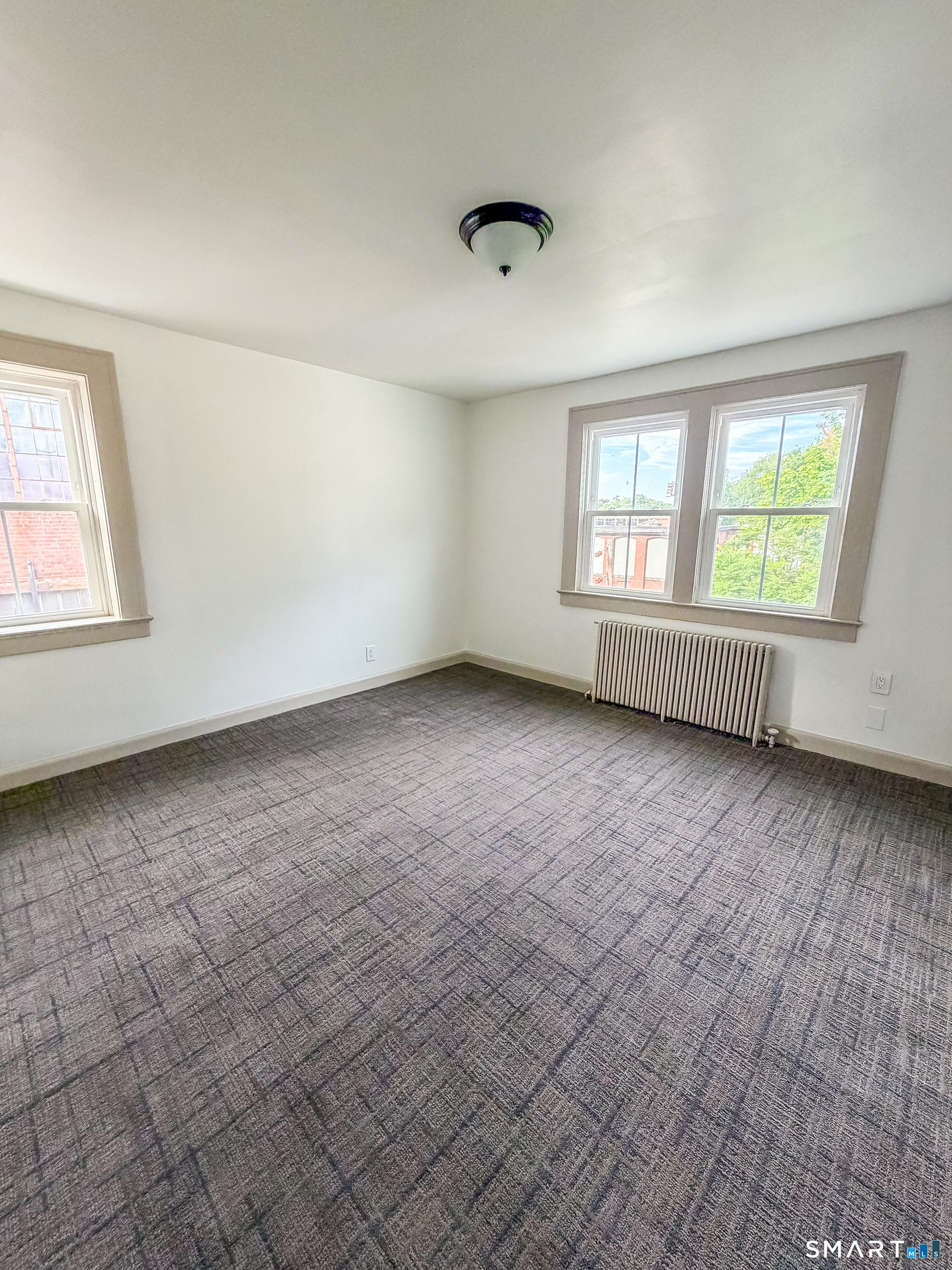 14 Pease Avenue Middletown CT 06457