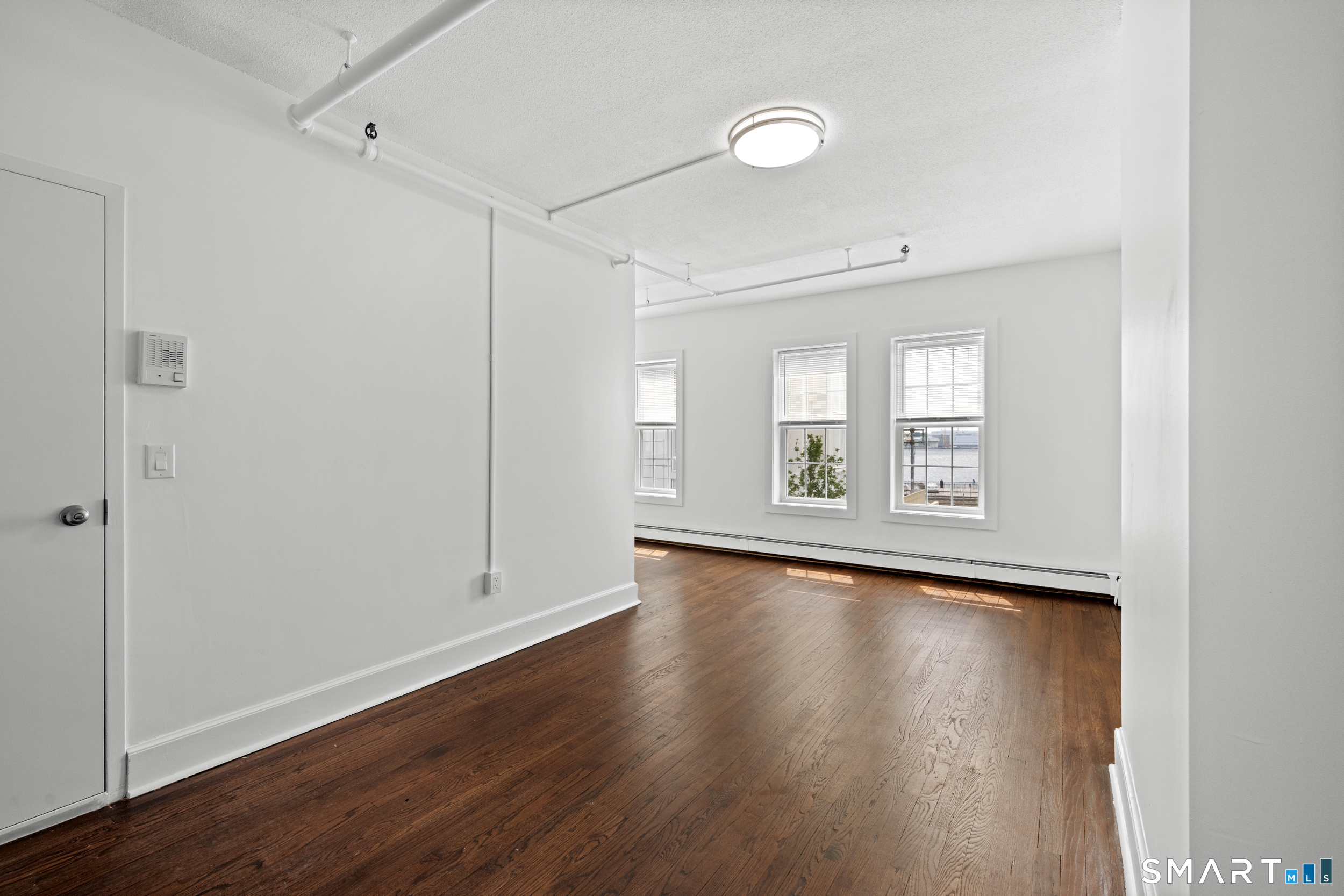 187-205 Bank Street New London CT 06320