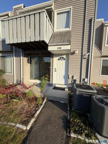 12 Cedar Court East Haven CT 06513