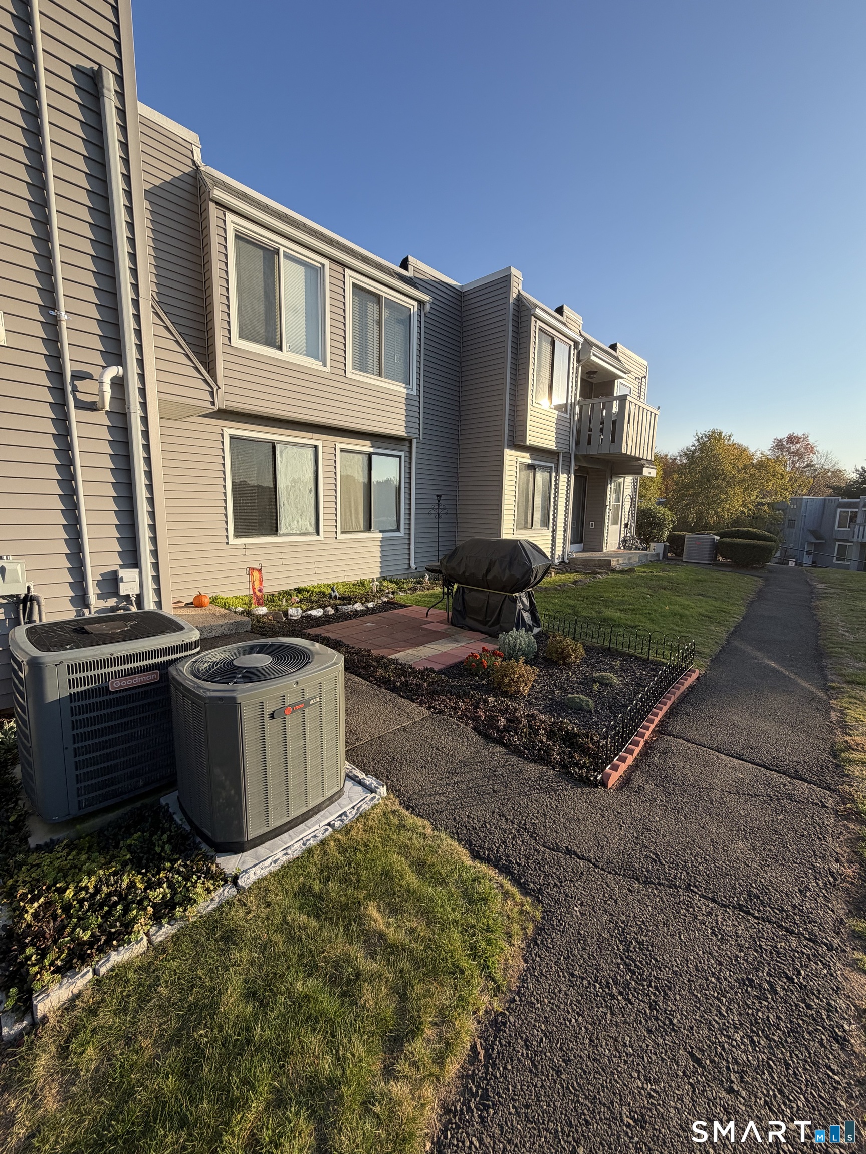 12 Cedar Court East Haven CT 06513