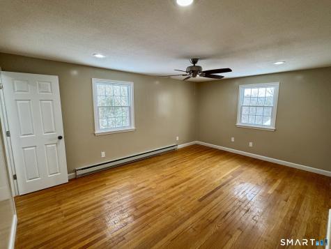 10 Longview Lane Wallingford CT 06492