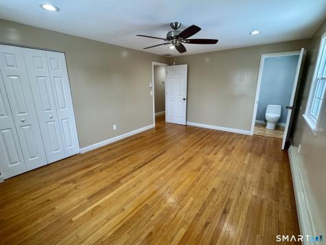 10 Longview Lane Wallingford CT 06492