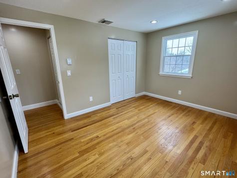 10 Longview Lane Wallingford CT 06492