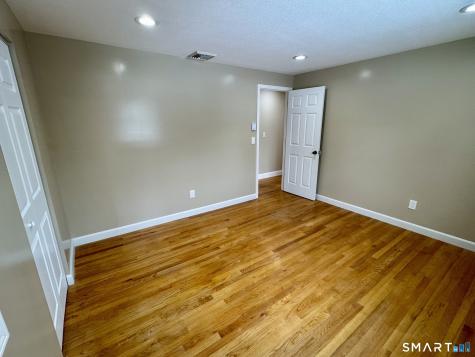 10 Longview Lane Wallingford CT 06492