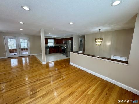 10 Longview Lane Wallingford CT 06492