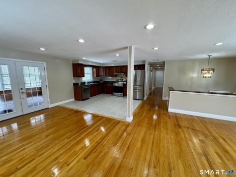 10 Longview Lane Wallingford CT 06492