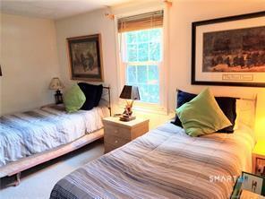 141 Flintlock Road Madison CT 06443