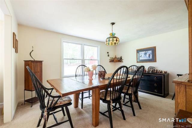 141 Flintlock Road Madison CT 06443